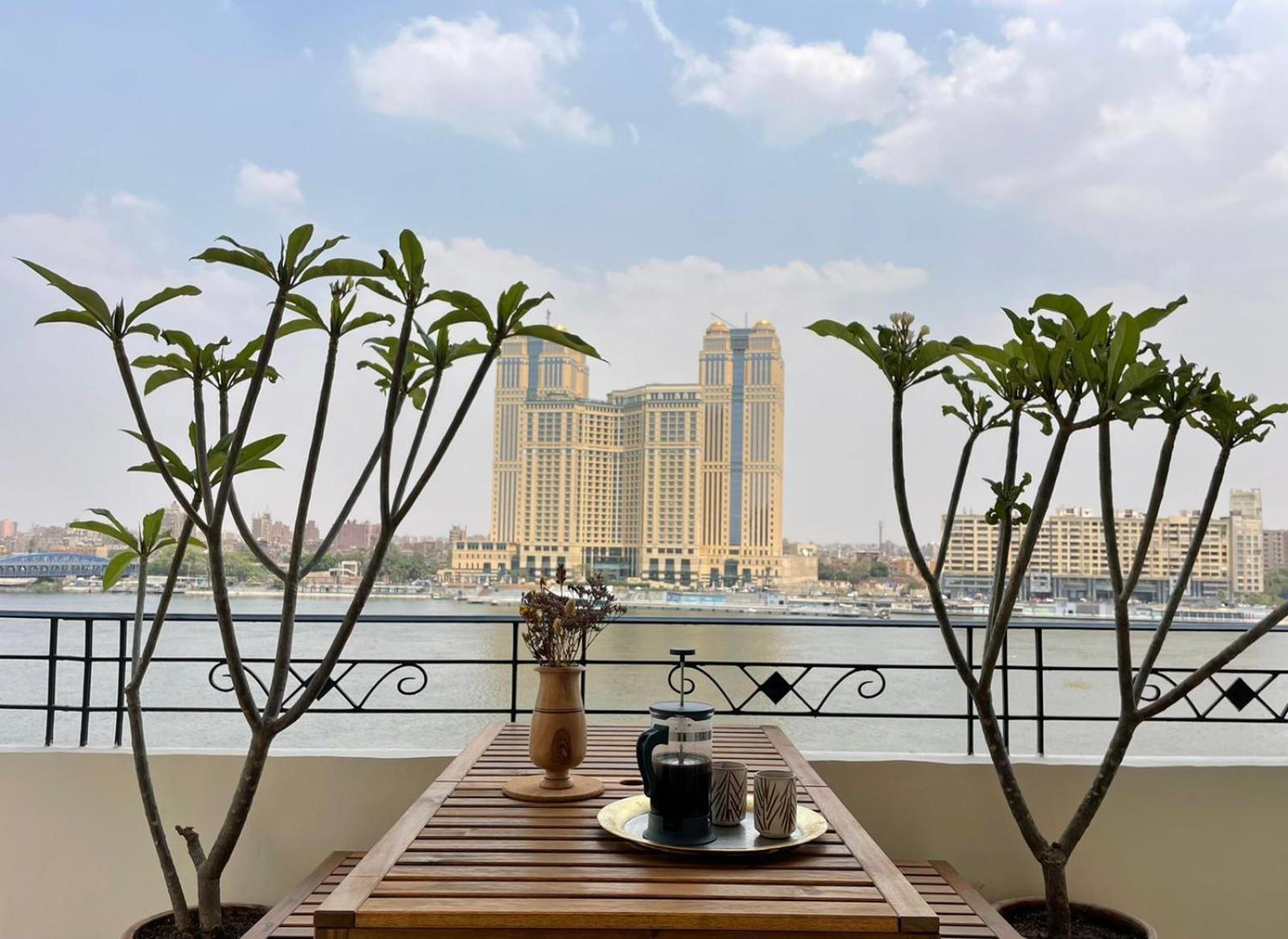 Luxury On The Nile - Zamalek Apartments Kairó Kültér fotó