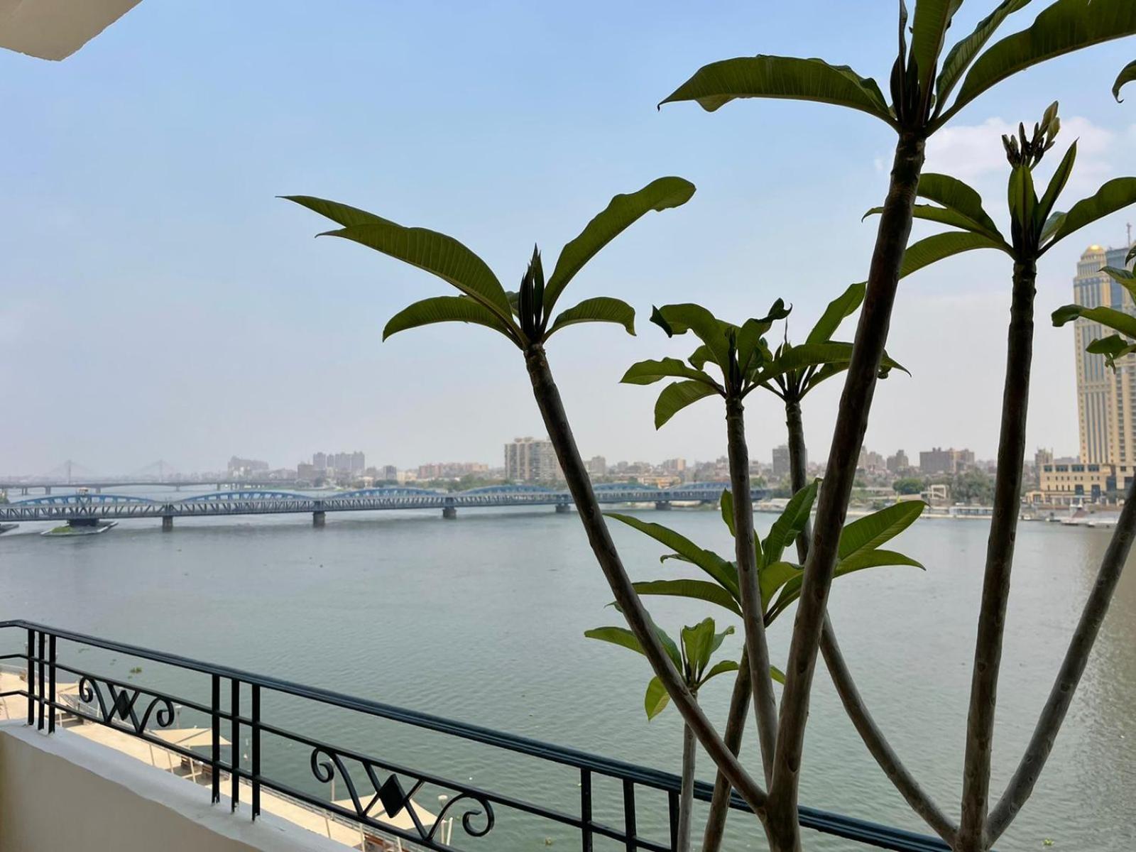 Luxury On The Nile - Zamalek Apartments Kairó Kültér fotó